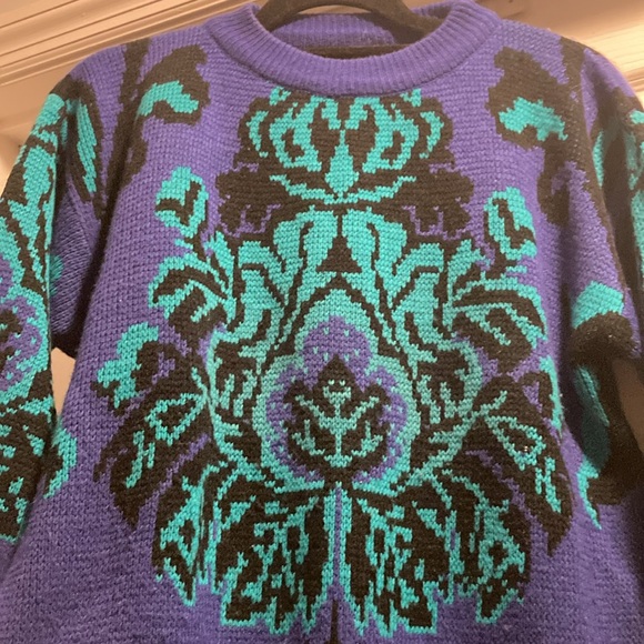 Ricki divis of miss Erika 80s sweater - Picture 3 of 6